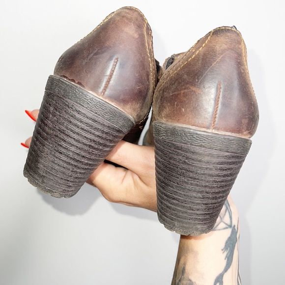 BORN Leather Western Booties - Picture 3 of 8